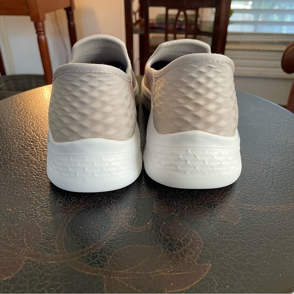 Skechers Slip-ins GOWalk Sneakers womens size 7 - Picture 4 of 8
